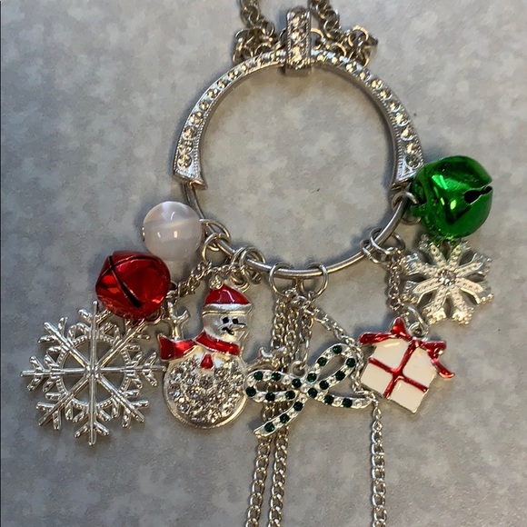 NWT Christmas/Holiday Necklace - Picture 5 of 6